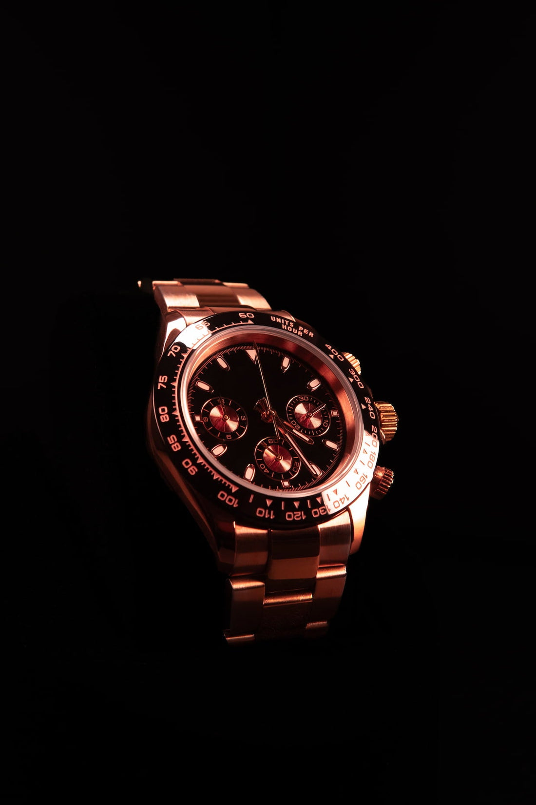 Crown Apex Racer Chronograph watch, part of the Artisan Collection.