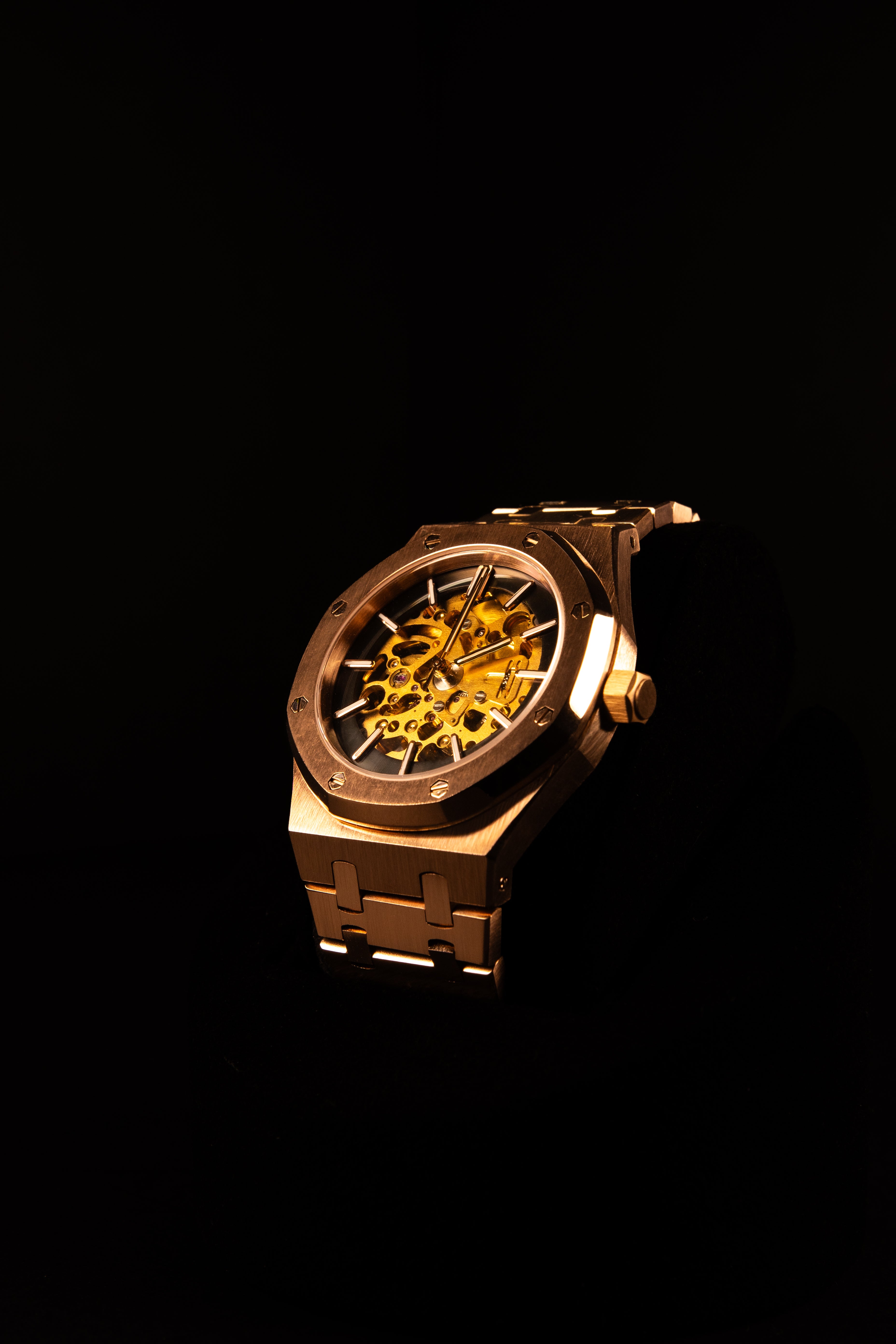 Crown Vertex Skeleton Automatic - Rose Gold, 43mm